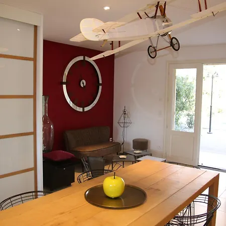 Country house La Bastide Des Cypres *