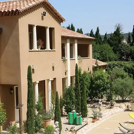 La Bastide Des Cypres