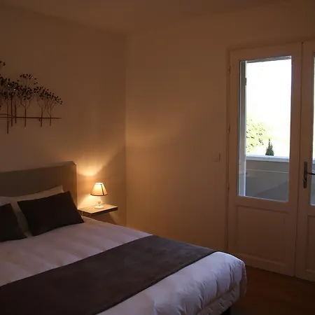 Country house La Bastide Des Cypres *