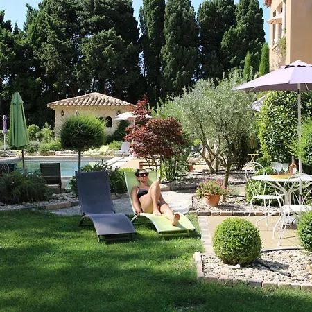 La Bastide Des Cypres *