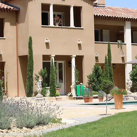 Landhaus La Bastide Des Cypres *